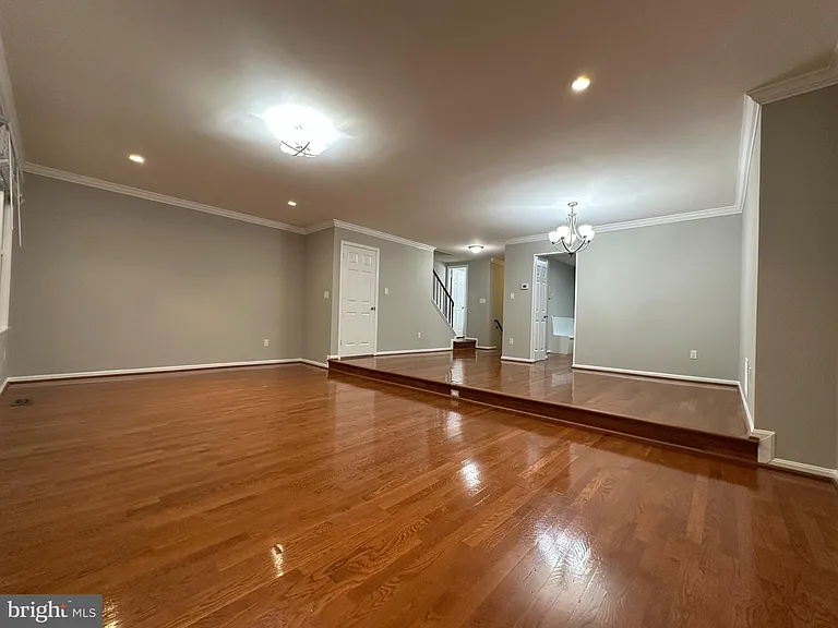 10152 Village Knolls Ct — Photo 11