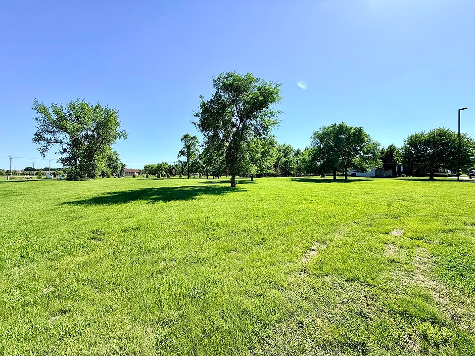 2nd image of 2520 Quail Run Blvd