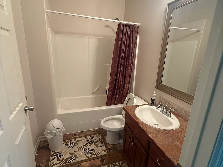 2307 S Best Rd — Photo 14
