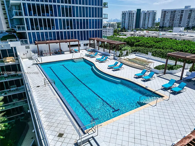 6799 Collins Ave #1602 — Photo 33