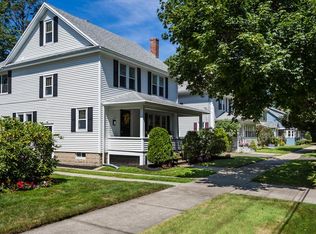 28 Manchester Ter, Springfield, MA 01108