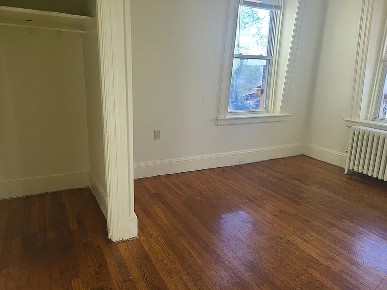 37 Mawney St — Photo 6