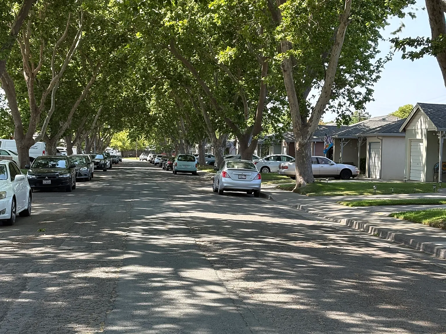1512 Jefferson St — Photo 1