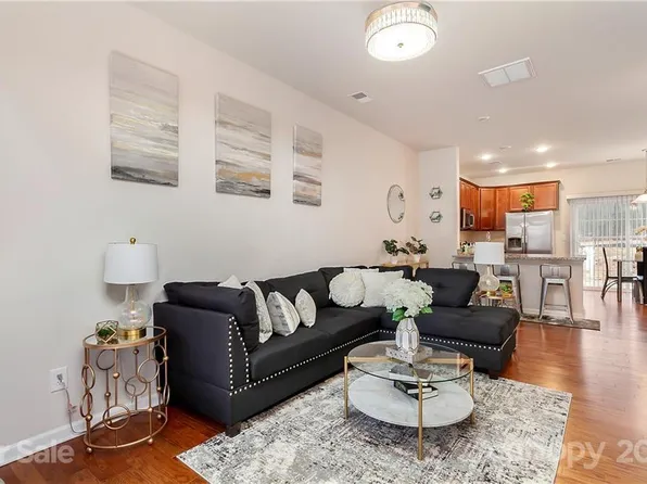 7407 Sienna Heights Pl, Charlotte, NC 28213