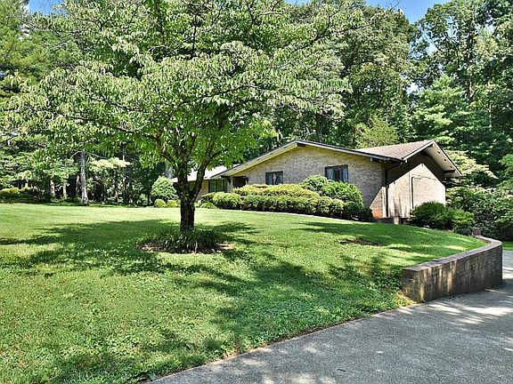 2nd image of 10112 Tan Rara Dr #1