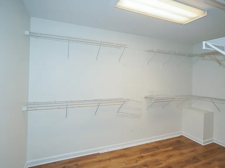 808 S Love Chapel Rd — Photo 9