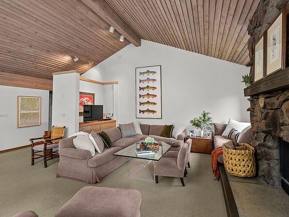 4th image of 569 Wildflower Condo Dr