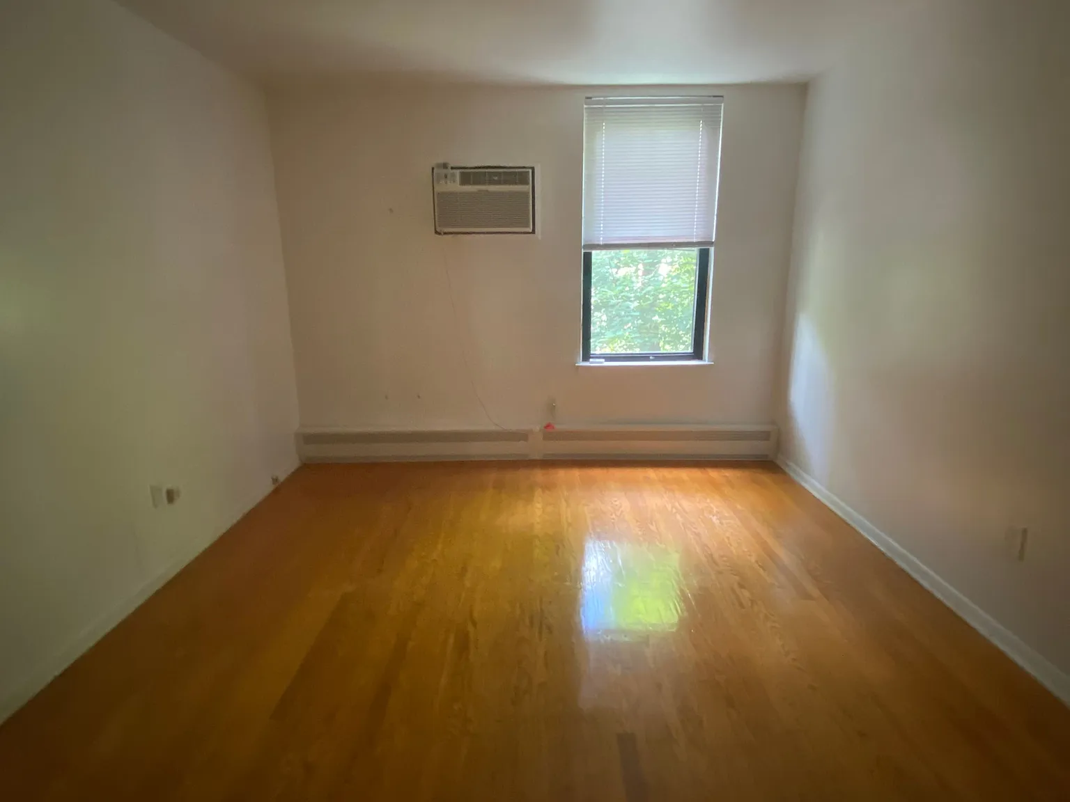 2 bed, $1,500 — Photo 4