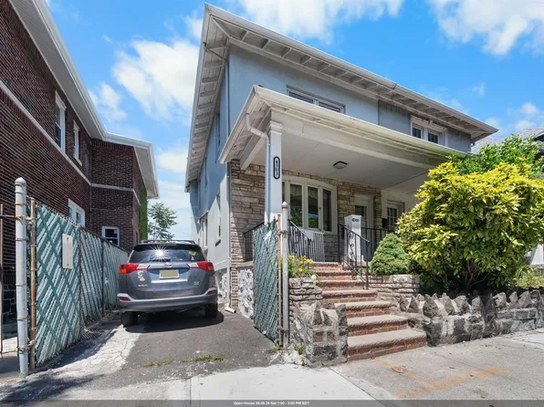 4303 Kennedy Boulevard image 1 of 28