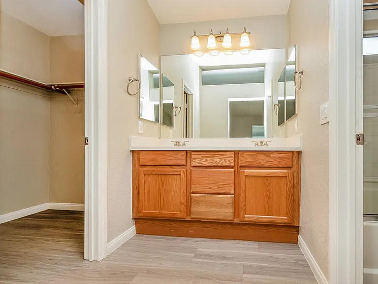 6511 Goldfield St — Photo 10