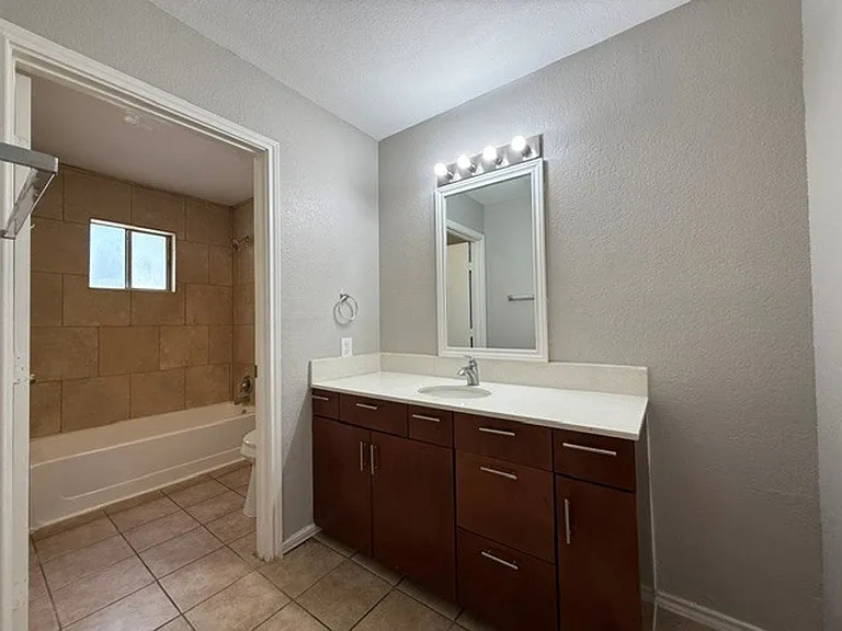 516 Gentleman Road — Photo 23