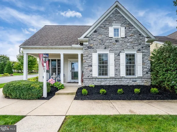 405 Old Post Ln, Strasburg, PA 17579