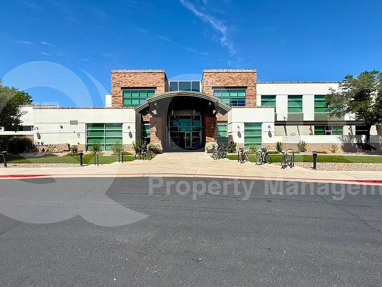 2901 N Daisy Dr — Photo 26