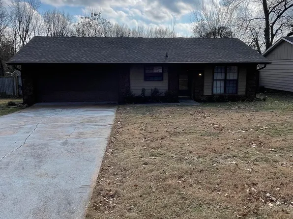 105 Wells Fargo Trl, Jacksonville, AR 72076