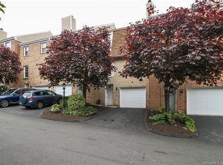 88 Kingswood Dr #88, Bethel, CT 06801