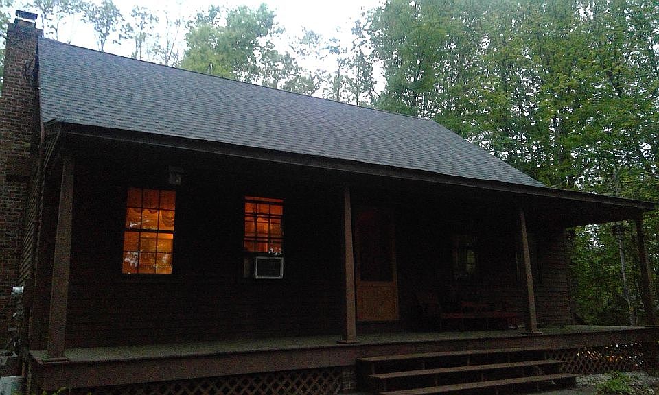 2nd image of 152 Chatterton Way