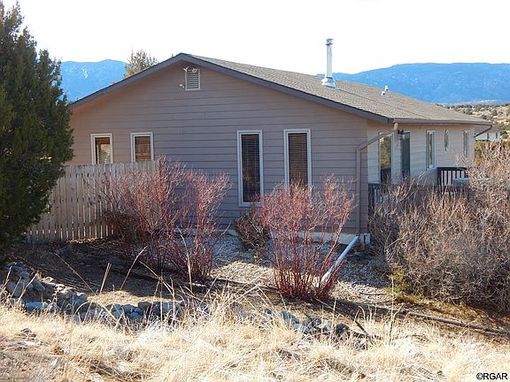 2nd image of 108 Yucca Ave
