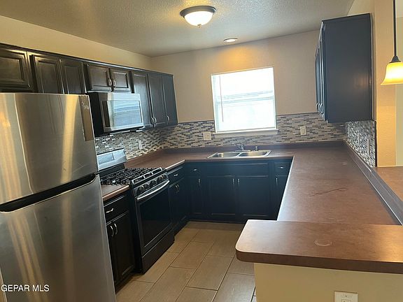 5th image of 13248 Kestrel Ave
