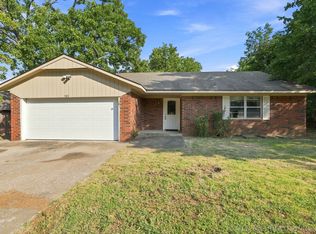 583 Gibson Pl, Mannford, OK 74044