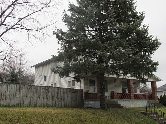 4th image of 2600 Saint Charles Ave