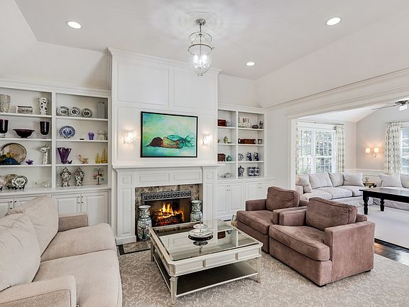 5th image of 610 Wharton Dr