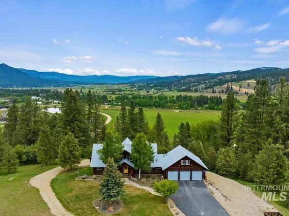 25 Bobcat Ct, Garden Valley, ID 83622