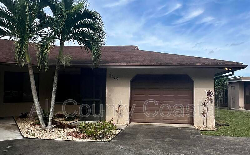 1st image of 5149 Rose Hill Dr