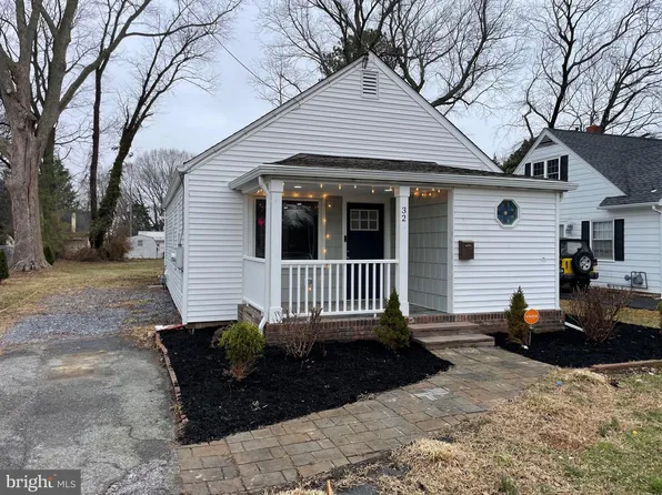 32 Meadow Ave, Dover, DE 19934