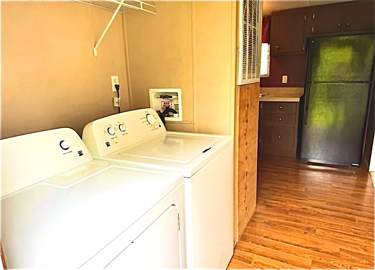 3 bed, 1216 sqft, $1,100 — Photo 4