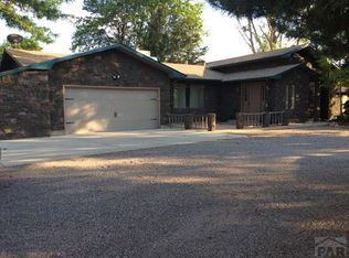 140 Bridle Trl, Pueblo, CO 81005