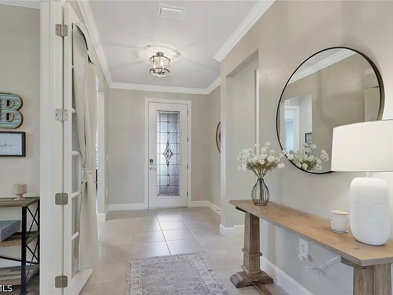 3425 Hampton Blvd — Photo 5