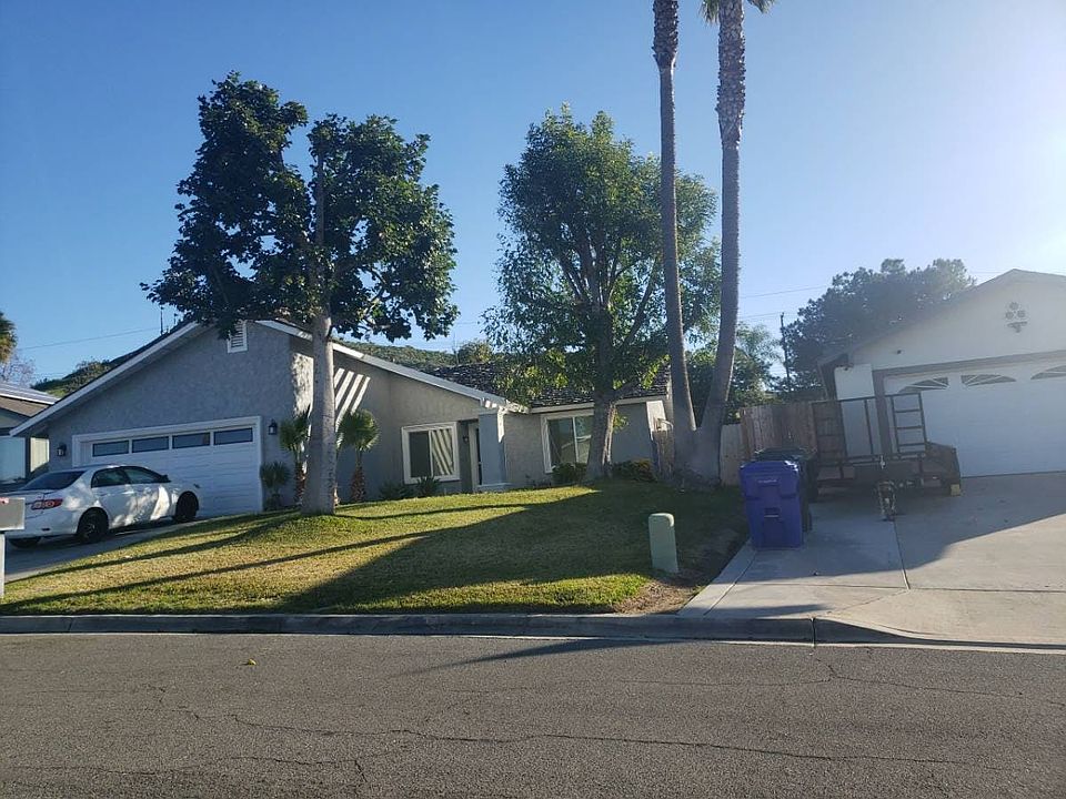2nd image of 5926 Quiroz Dr