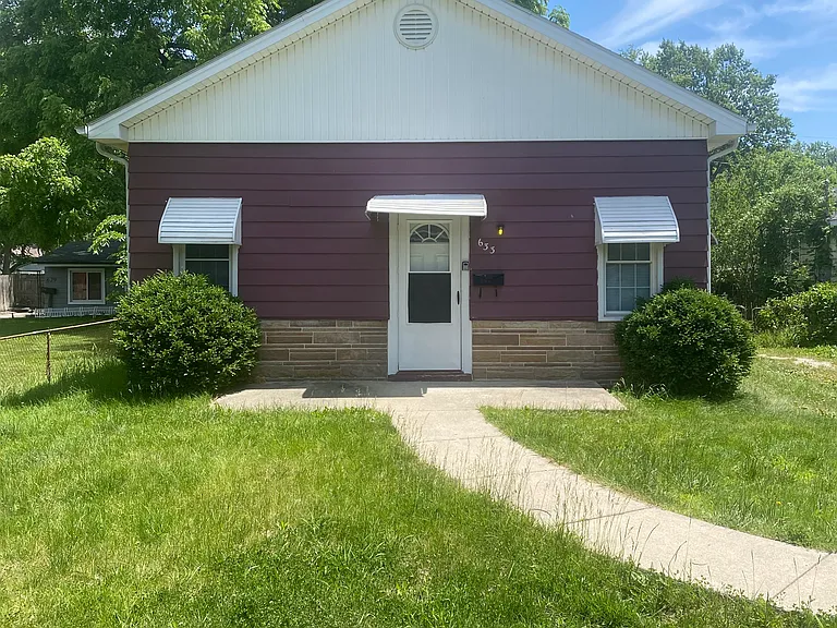 633 Foredale Ave — Photo 7