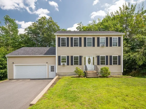 32 Whitney Dr, Ashburnham, MA 01430