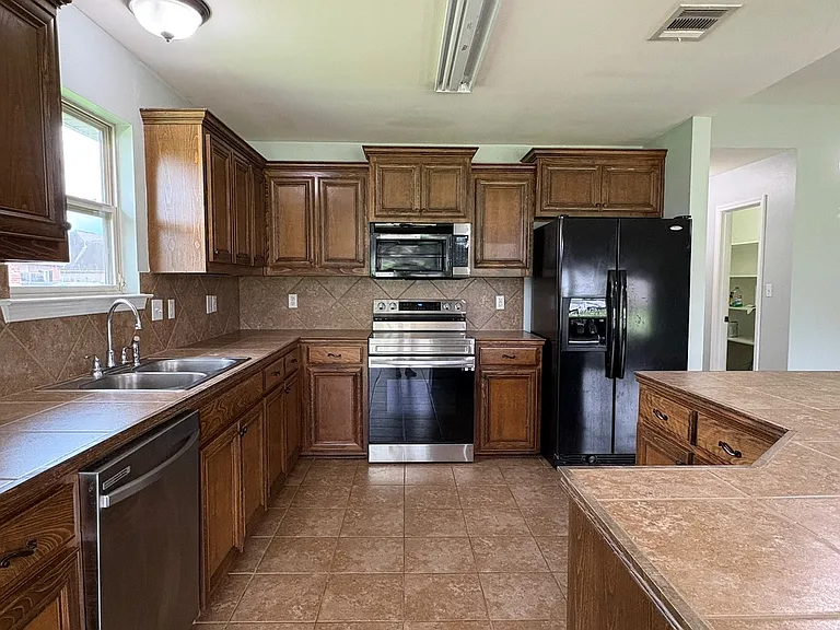 42341 Pebblestone Ave — Photo 5