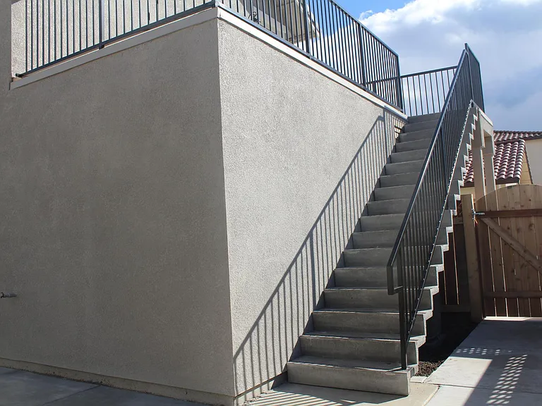 308 E Ramsey Dr — Photo 2