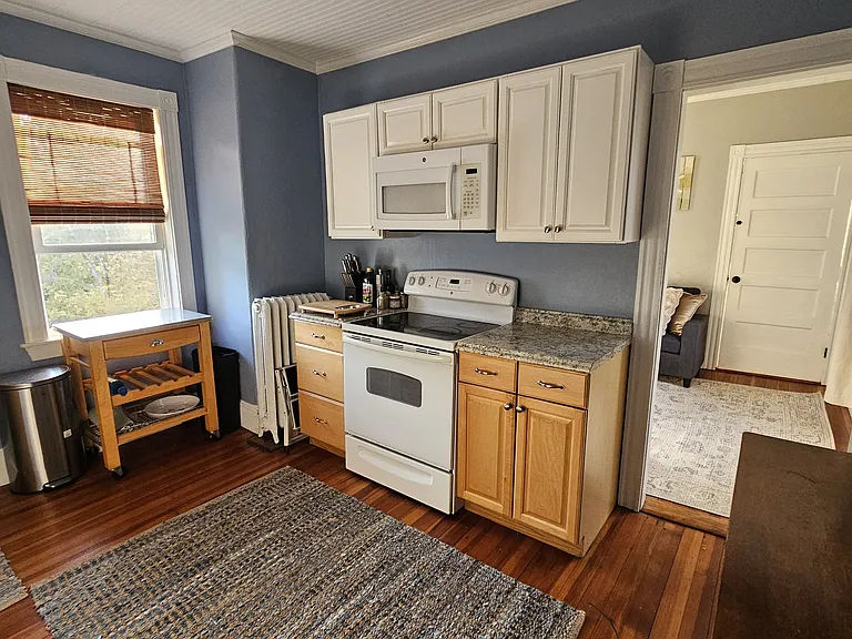 15 Brinley St #2 — Photo 10