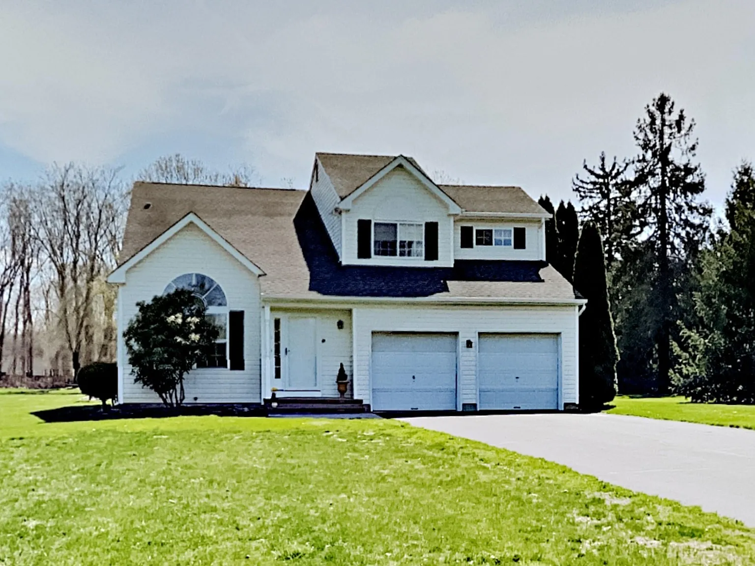 1 Autumn Ave photo 1