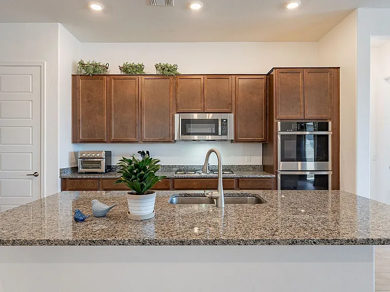 12442 N Appling Ave — Photo 15