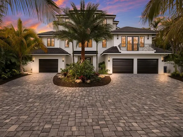 518 Blue Heron Dr, Anna Maria, FL 34216