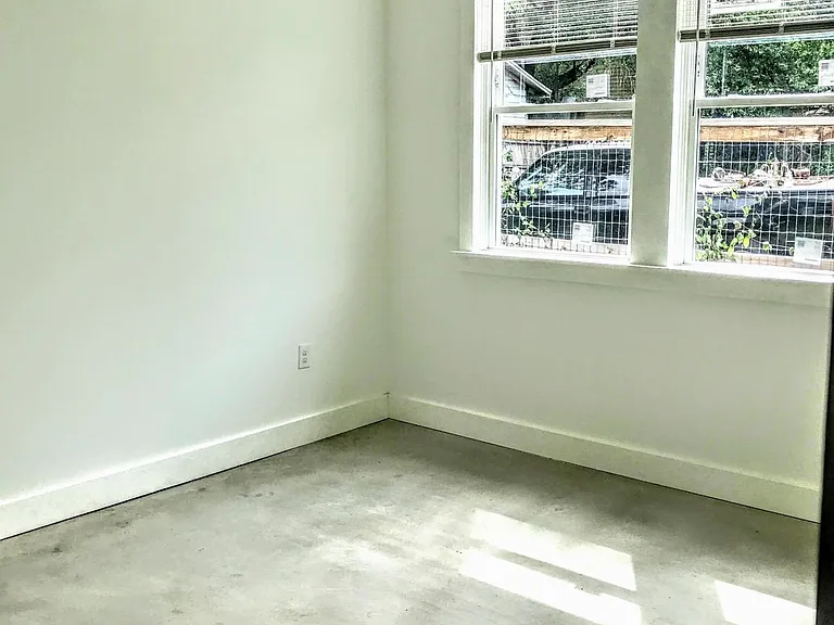 1115 Nolan St #2-2100 — Photo 6