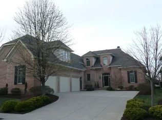 480 Burlington Ln, Carmel, IN 46032