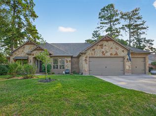 15406 Winterhaven Dr, Tomball, TX 77377