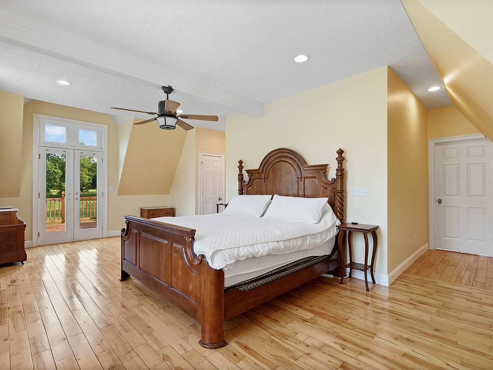 52nd image of 5063 McClintocksburg Rd