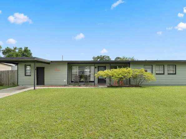 11 Colby Ln, Pensacola, FL 32506