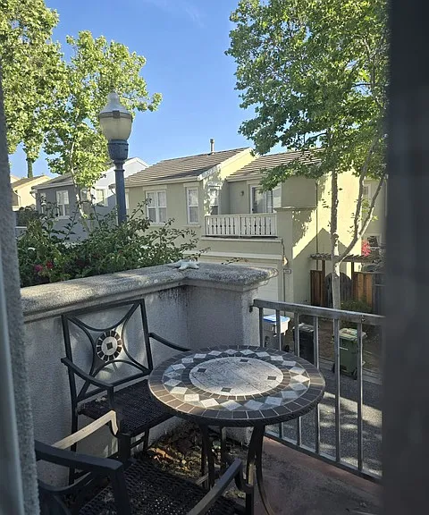 3186 Amaro Ln — Photo 18