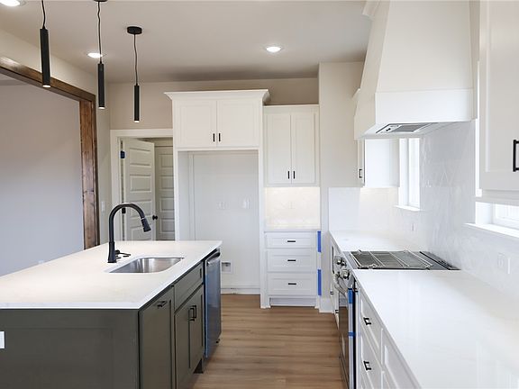5th image of 2100 Taylor Orchard Rd