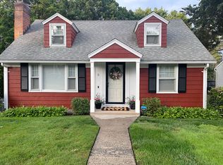 5 Sunny Acres Ln, Westport, CT 06880