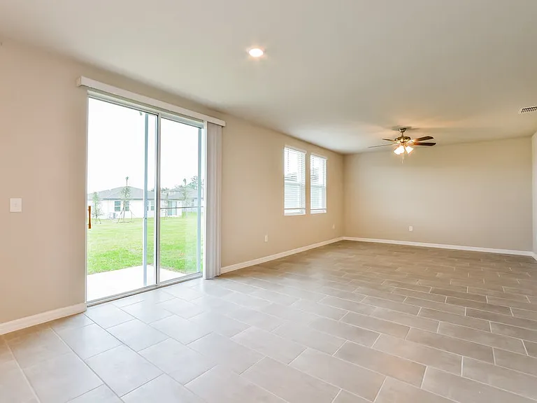1510 Branchwood Ln — Photo 6