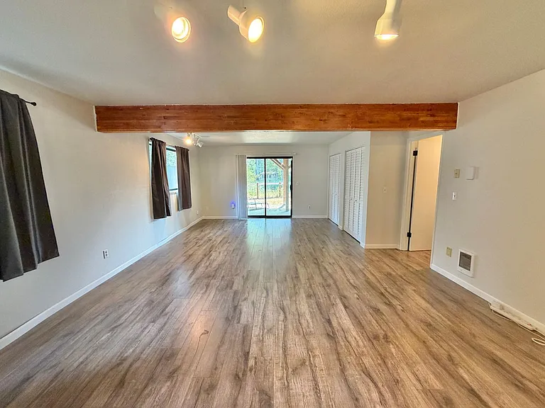 13327 NW Coho Run — Photo 24
